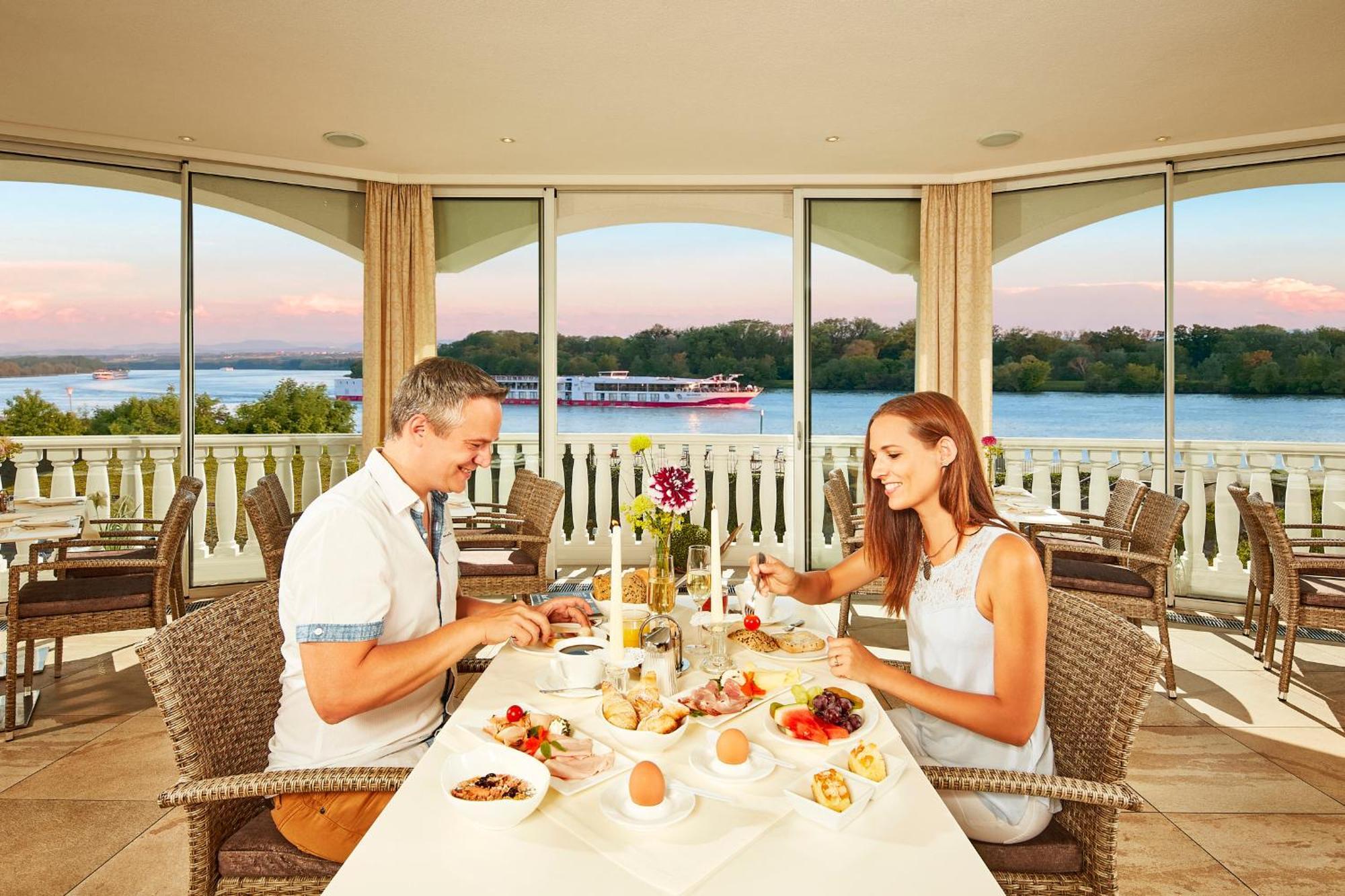 Donauhotel Lettnerhof Au an der Donau Bagian luar foto